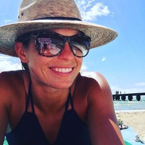 Meet your Posher, Angele